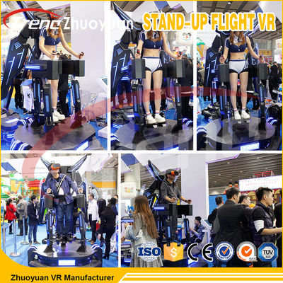 Διαλογική στάση 360 βαθμού επάνω στον προσομοιωτή πτήσης VR/τον εξοπλισμό εικονικής πραγματικότητας